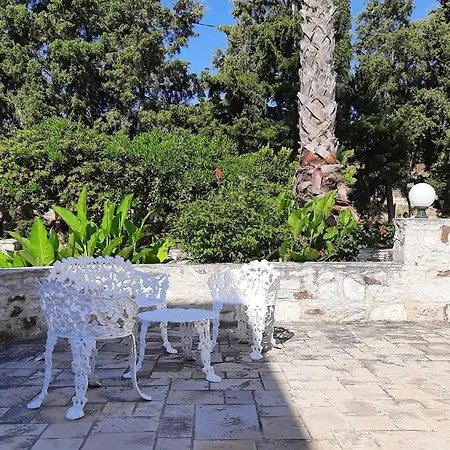 Villa Themis *